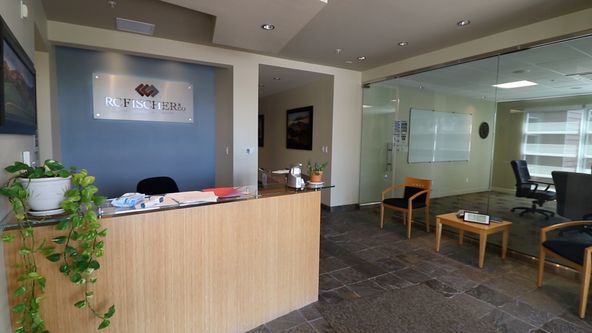 1301 Ygnacio Valley Rd, Walnut Creek, CA 94598